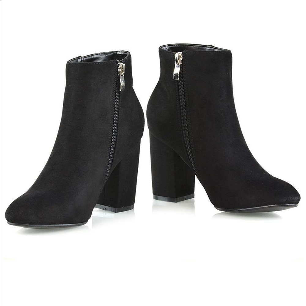 Casual Block Mid High Heel Smart Ankle Boots. NEW